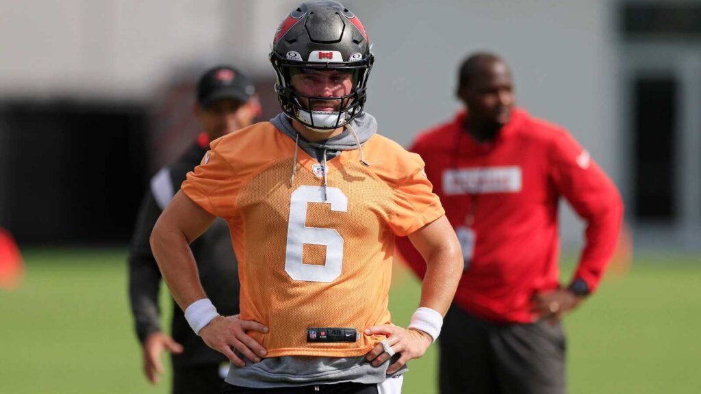 Bucs Camp Insider 8-15: Jaguars Pick Off Bucs QBs