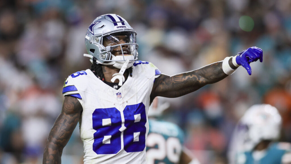 CeeDee Lamb, Jerry Jones standoff could cause more problems for Cowboys