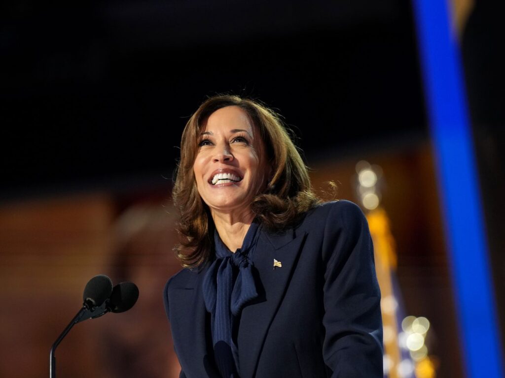 Debate Chaos, Kamala Harris’s Big Interview, and Leaving CNN With Oliver Darcy of ‘Status’