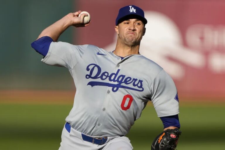 Dodgers vs. Brewers prediction: MLB odds, picks, best bets Thursday