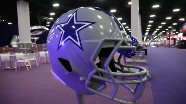Duane Thomas, part of Cowboys' first Super Bowl winner, dies at 77