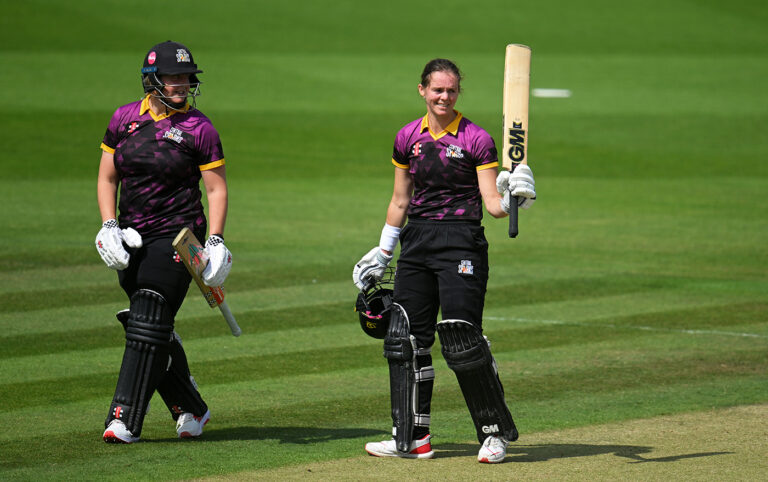 Eve Jones, Georgia Davis spark for Sparks as Storm are blown away