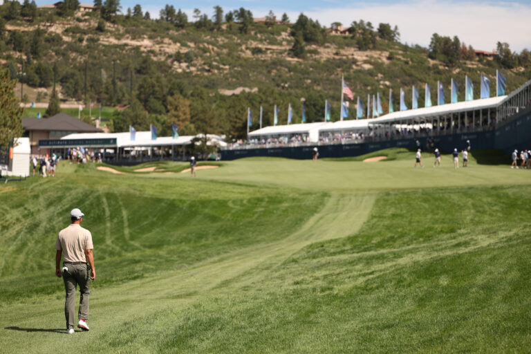 FedEx Cup bubble watch: Who's projected in, who's out of the top 30 at the midway point of the BMW Championship