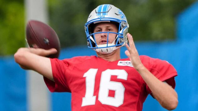 Five quarterback ratings that 'Madden 25' got wrong