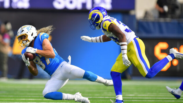 Former Tennessee Vols DB improves his chances of making 53-man NFL roster with big play during preseason game