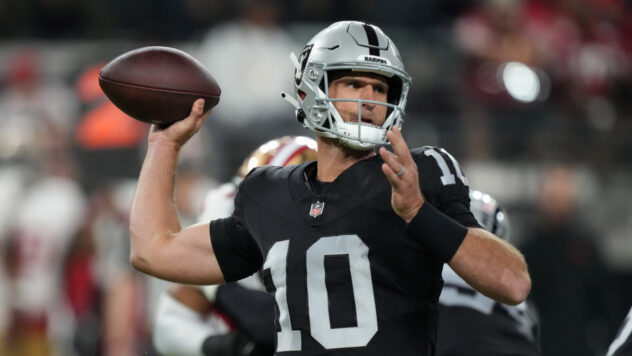 Former Tennessee Vols QB released by NFL team 2 weeks after getting signed