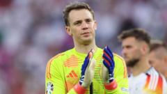 Germany's Neuer announces international retirement