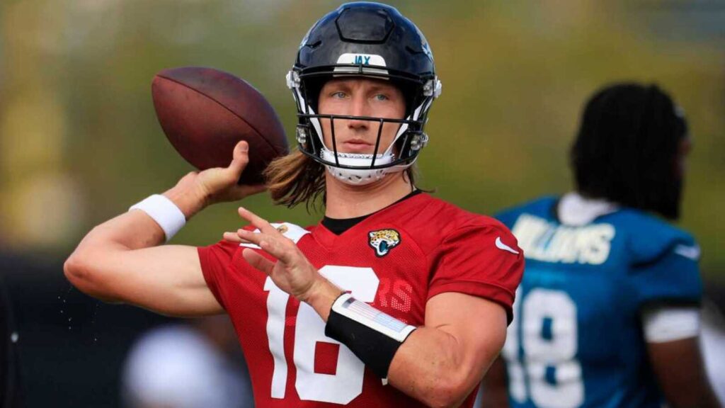 Jacksonville Jaguars QB Trevor Lawrence has the most random dream golf foursome ever