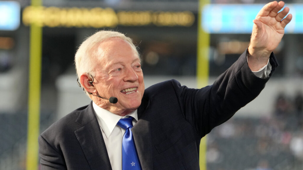 Jerry Jones' revealing comments on contract talks are bad news for Cowboys fans