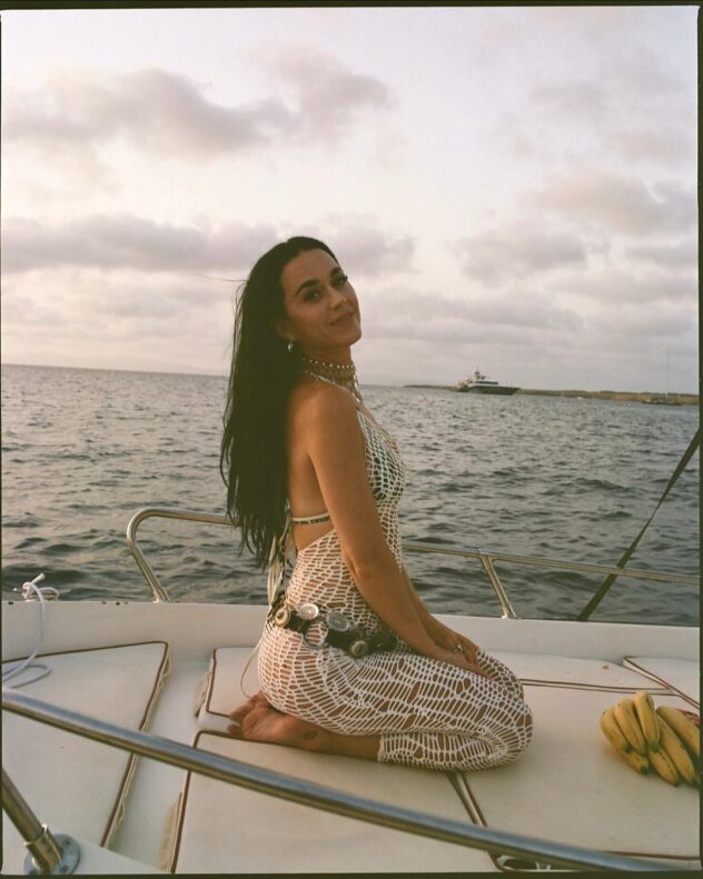 Katy Perry Shares Video for New Song “Lifetimes”: Watch