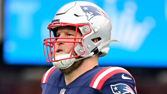 Los Angeles Rams Add Reinforcement To Battered Offensive Line