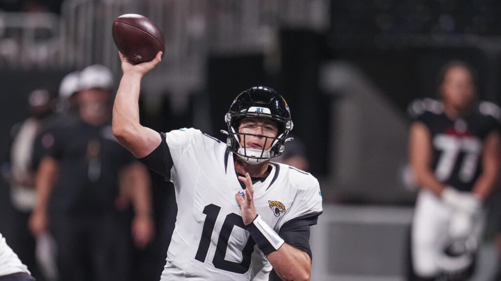 Mac Jones wins primary backup QB role for Jaguars after strong NFL preseason