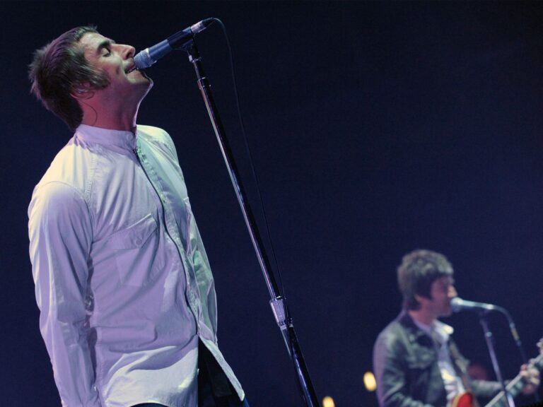 Make TV and Music ’90s Again: On Oasis’s Reunion and ‘Homicide: Life on the Street’
