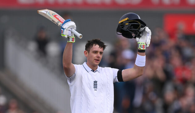 Mathews fights after Smith's maiden hundred, but England close in on victory