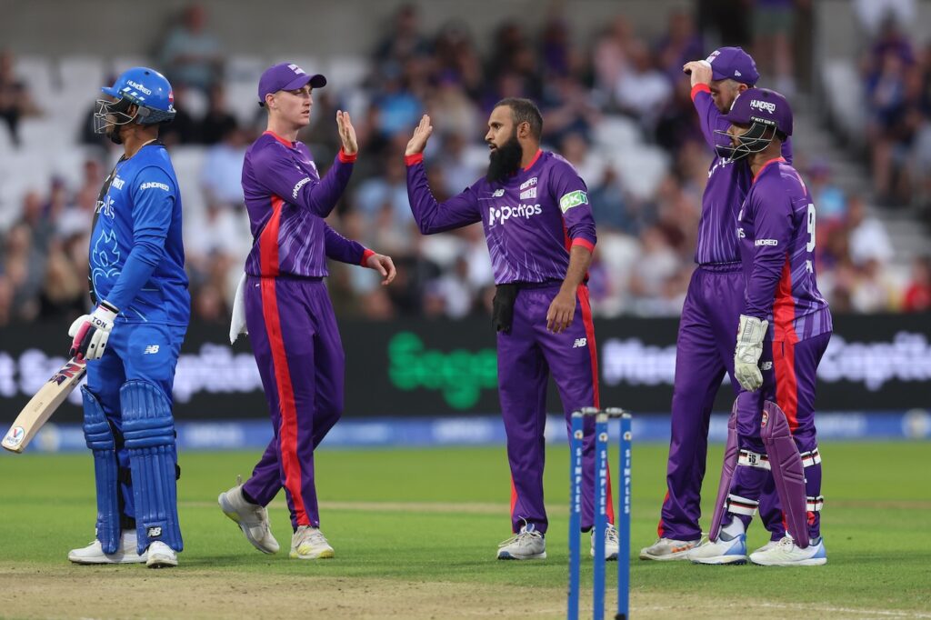 Northern Superchargers thrash London Spirit to keep knockout hopes alive