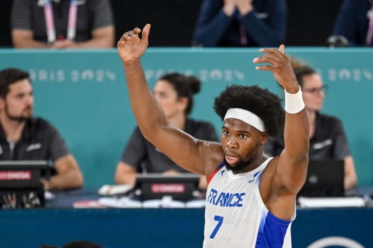 Open Thread: Spurs fans are pumped about Guerschon Yabusele