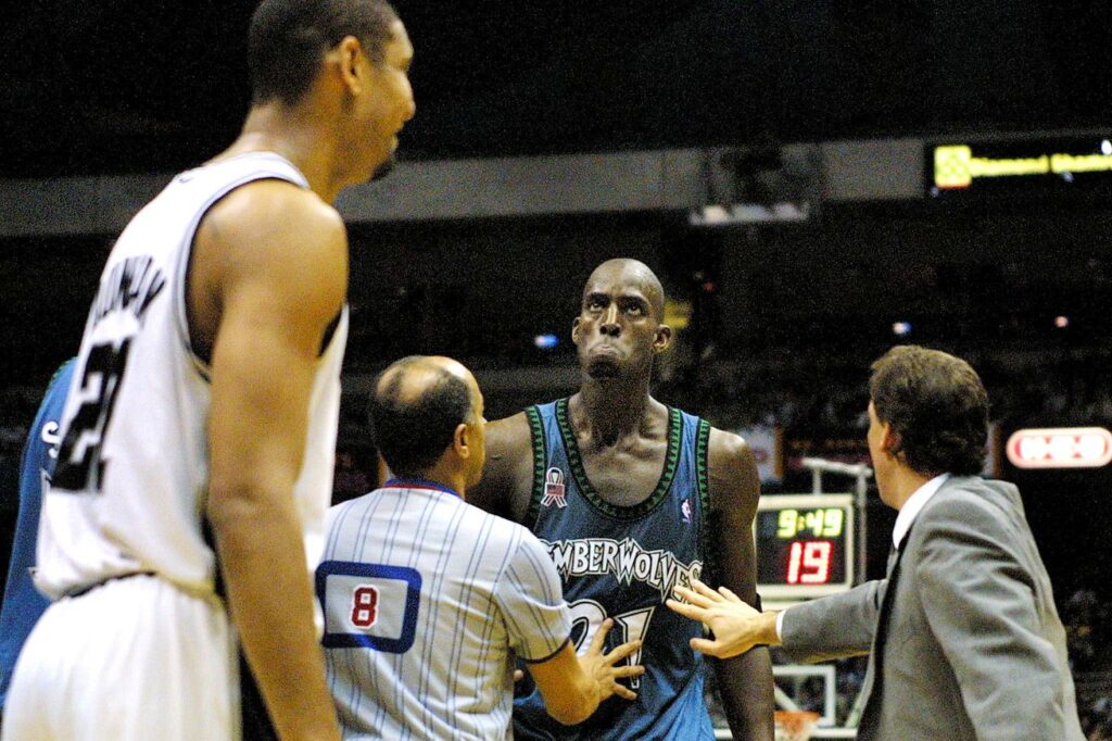 Open Thread: Tim Duncan and the art of the trash talking big man