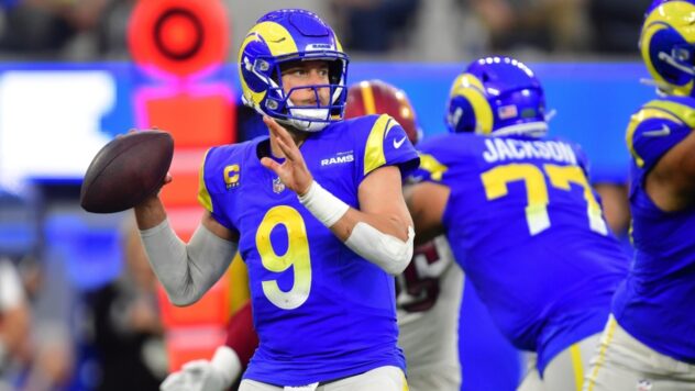 Rams quarterback Matthew Stafford leaves Cowboys joint practice due to hamstring tightness, per report