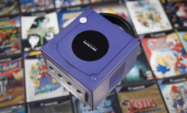 Rare 'Nintendo Dolphin' GameCube Prototype Re-emerges On Social Media
