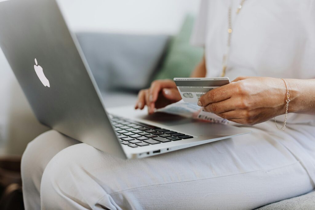 Shopping for college essentials online? Avoid scams with these tips