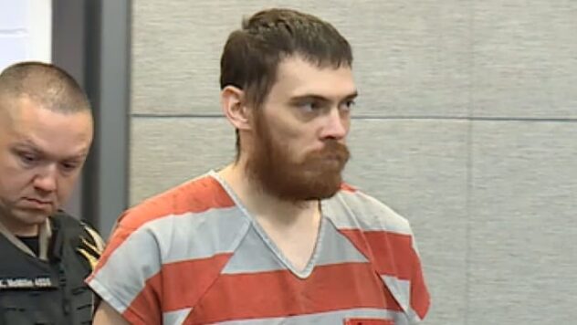 Suspect in deadly San Antonio-Austin rampage asks to represent himself