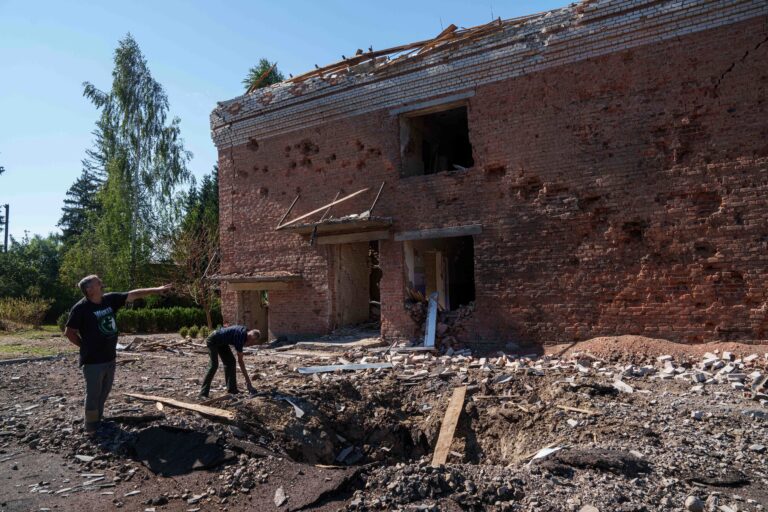 Ukraine says it has taken more ground and prisoners during its advance into Russia border region