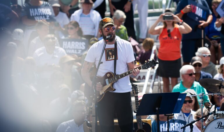 Watch Bon Iver Perform at Kamala Harris and Tim Walz Rally in Wisconsin