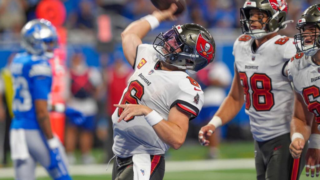 Baker Mayfield Is Hell On Wheels When Scrambling