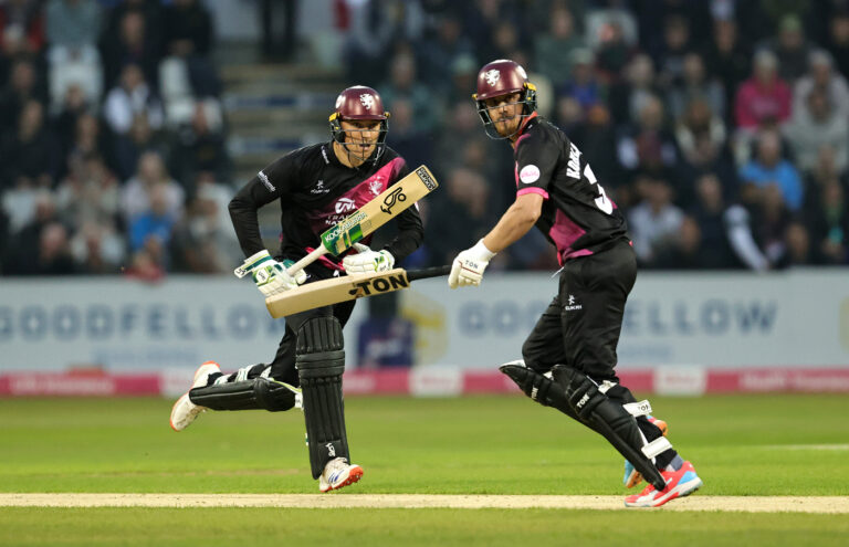 Banton, Kohler-Cadmore make the difference as Somerset overpower Northants