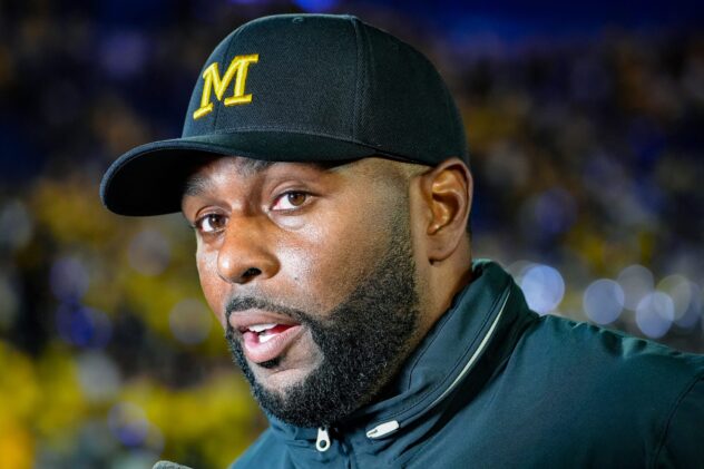 College football Week 2 predictions: Michigan vs. Texas, more picks against the spread