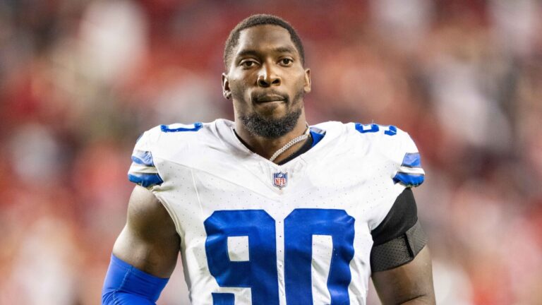 Cowboys' DeMarcus Lawrence dealing with Lisfranc injury
