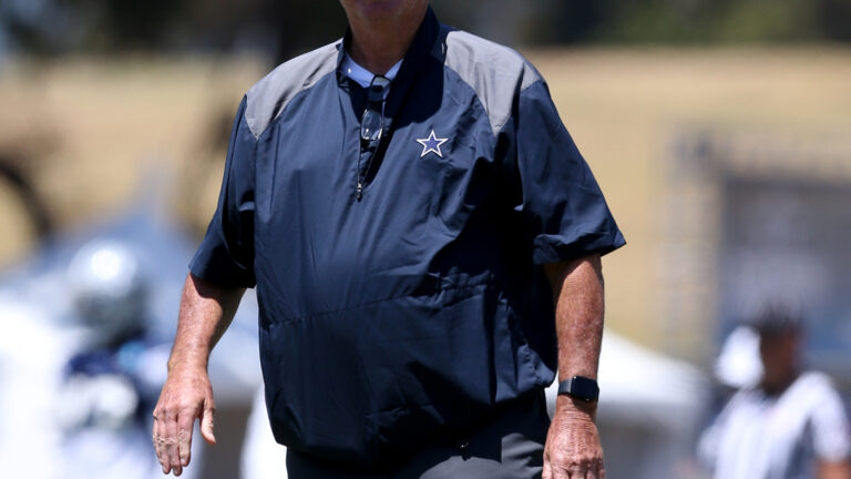 Dez Bryant calls out Mike Zimmer amid early Dallas Cowboys defensive struggles vs. Ravens