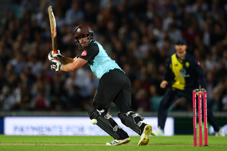 Dom Sibley, Sam Curran power Surrey to Finals Day at Durham's expense