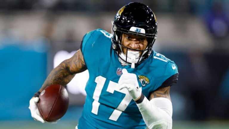 Evan Engram injury update: Doug Pederson updates Jaguars TE’s status for Monday Night Football