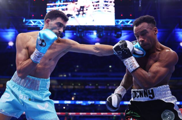 Hamzah Sheeraz blasts away Tyler Denny in two rounds