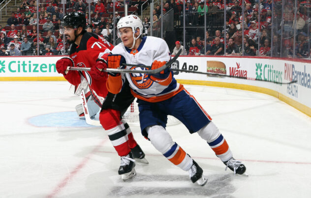 Islanders’ Maxim Tsyplakov shakes off rocky start, gives glimpse of skills in first taste of NHL