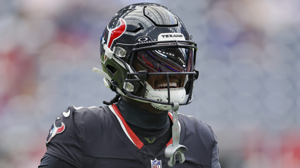'It’s my place,' Stefon Diggs embraces new role as Texans captain post-viral comments on career’s 'worst mental space' with Bills
