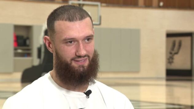 KSAT’s Larry Ramirez goes 1-on-1 with Spurs power forward Sandro Mamukelashvili