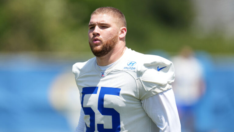 Los Angeles Rams Rookie Tallies His 1st Career Sack Vs Chicago Bears