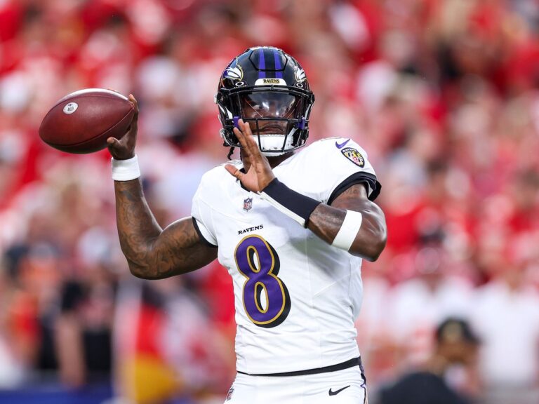 QB Market, Struggling Rookies, and Week 1 Overreactions With Mike Giardi!