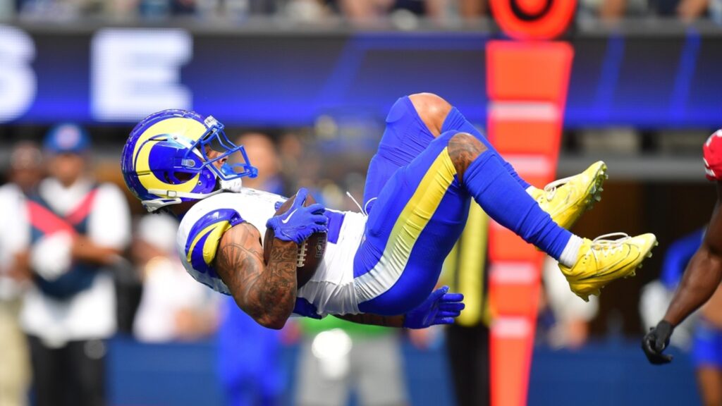 Rams use frantic rally to slay 49ers