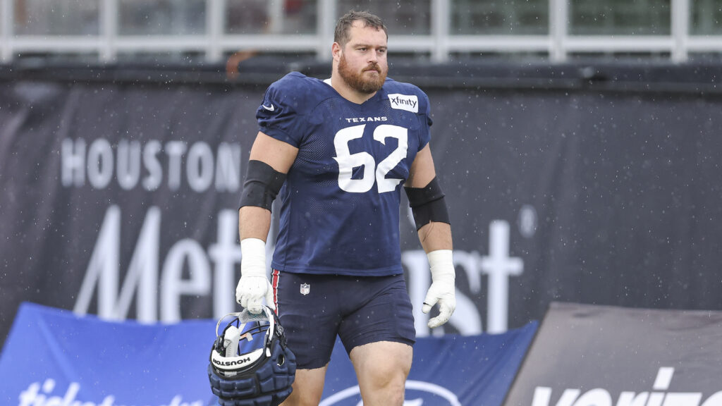 Saints Sign OL Chris Reed To Practice Squad