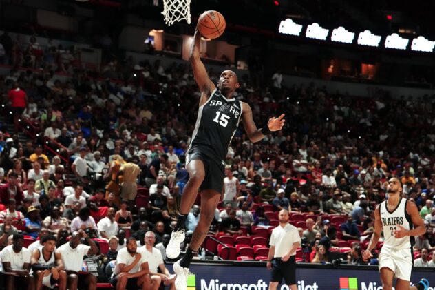 Spurs waive Jamaree Bouyea, open two-way spot