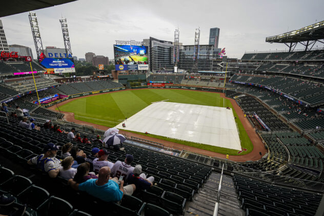 Start time of Mets-Braves series finale may be moved up due to hurricane