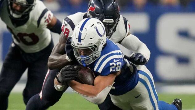 The Indianapolis Colts will face a full strength Houston Texans team in their Week 1 matchup