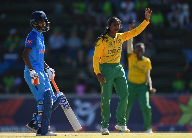 Uncapped legspinner Seshnie Naidu and seamer Ayanda Hlubi in SA's T20 World Cup squad