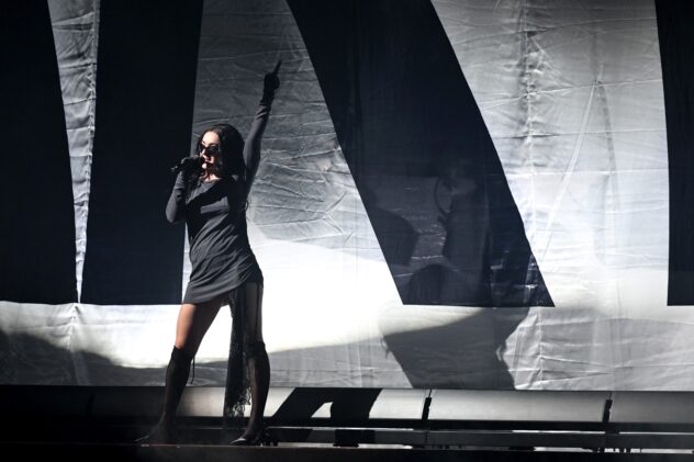 Watch Charli XCX Bring Out Lorde and Addison Rae at Madison Square Garden