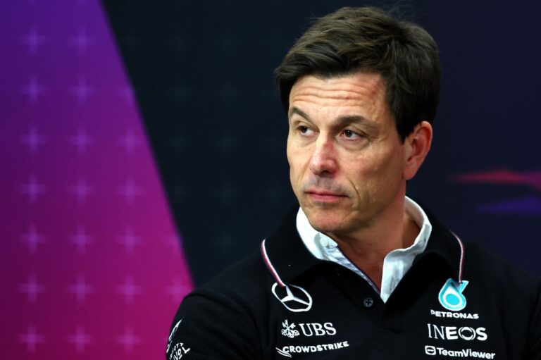 Wolff suggests "civilised" approach to current F1 Verstappen swearing controversy