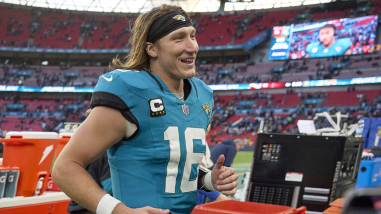 AFC Notes: Trevor Lawrence, Will Levis, Brian Thomas, Jaguars, Titans