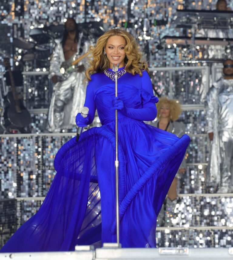 Beyoncé to Appear at Kamala Harris Rally in Houston on Friday